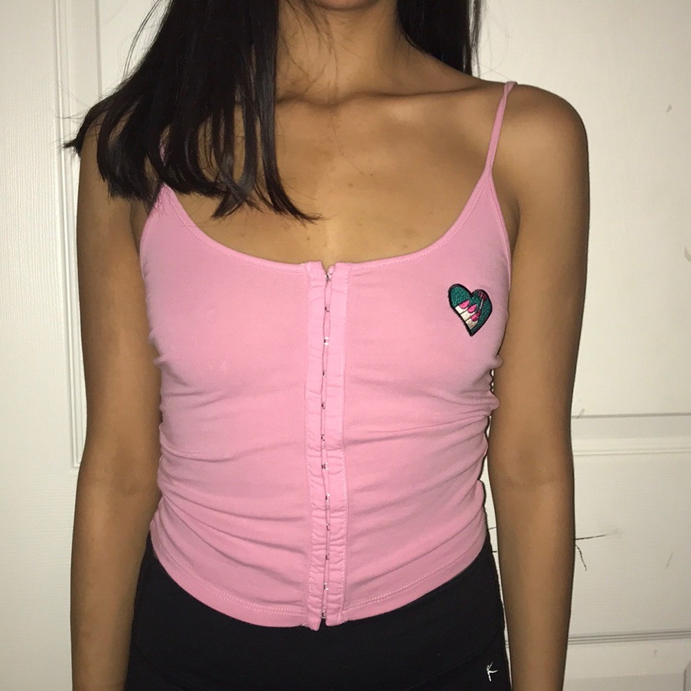 ZUMIEZ hook eye top